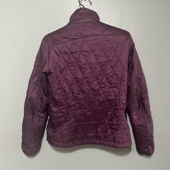Patagonia lightweight jacket full zip.women’s size M color guinda. - Picture 12 of 12